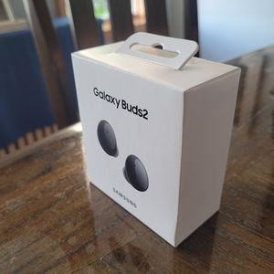 NEW IN BOX Samsung Galaxy Buds 2